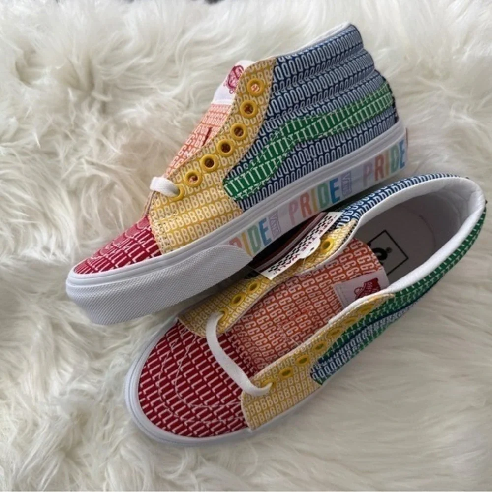 Vans Sk8 Mid High Top Sneakers Womens 5 NEW Pride‎ Rainbow Multi Colored
